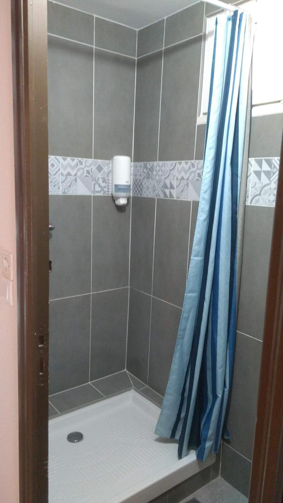 Mauguio Center Hotel Oda fotoğraf